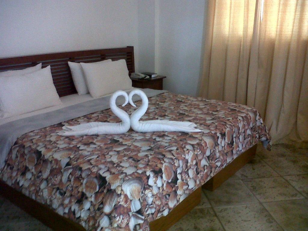 Beachcomber Resort Balabag  Zimmer foto